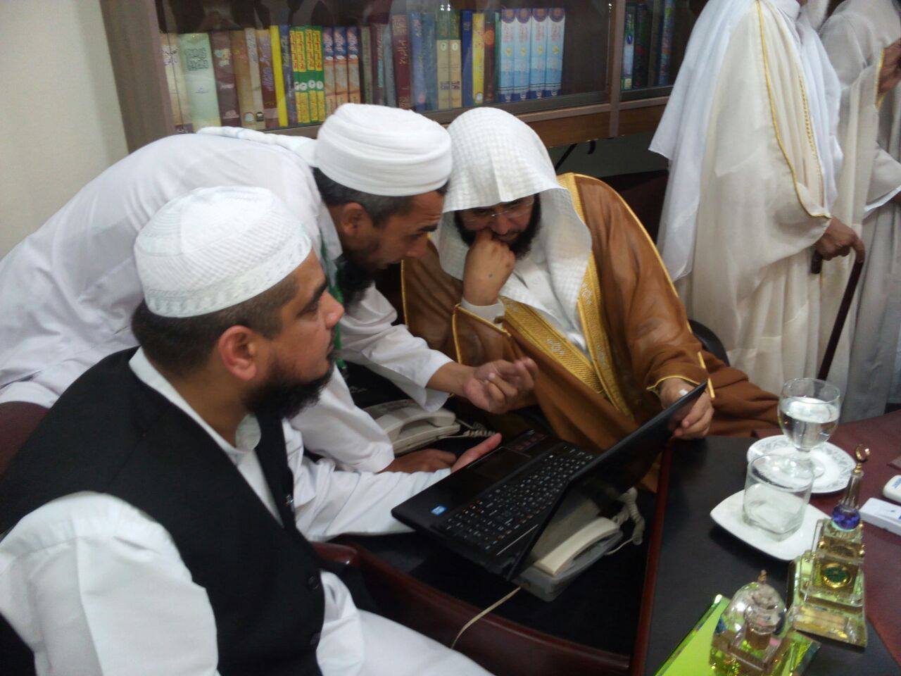Presentation to Imam Khalid Al-Ghamidi